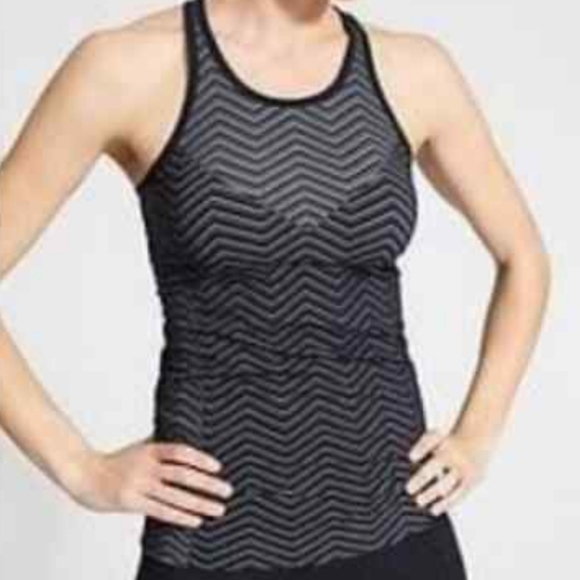 Athleta finish fast Sporty Fitness Workout chevron tank XL - Picture 1 of 9